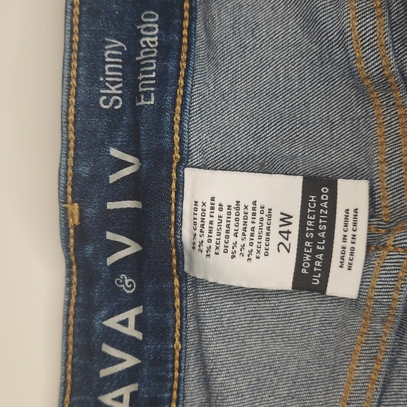 Ava & Viv skinny distressed jeans size 24W - Picture 6 of 12